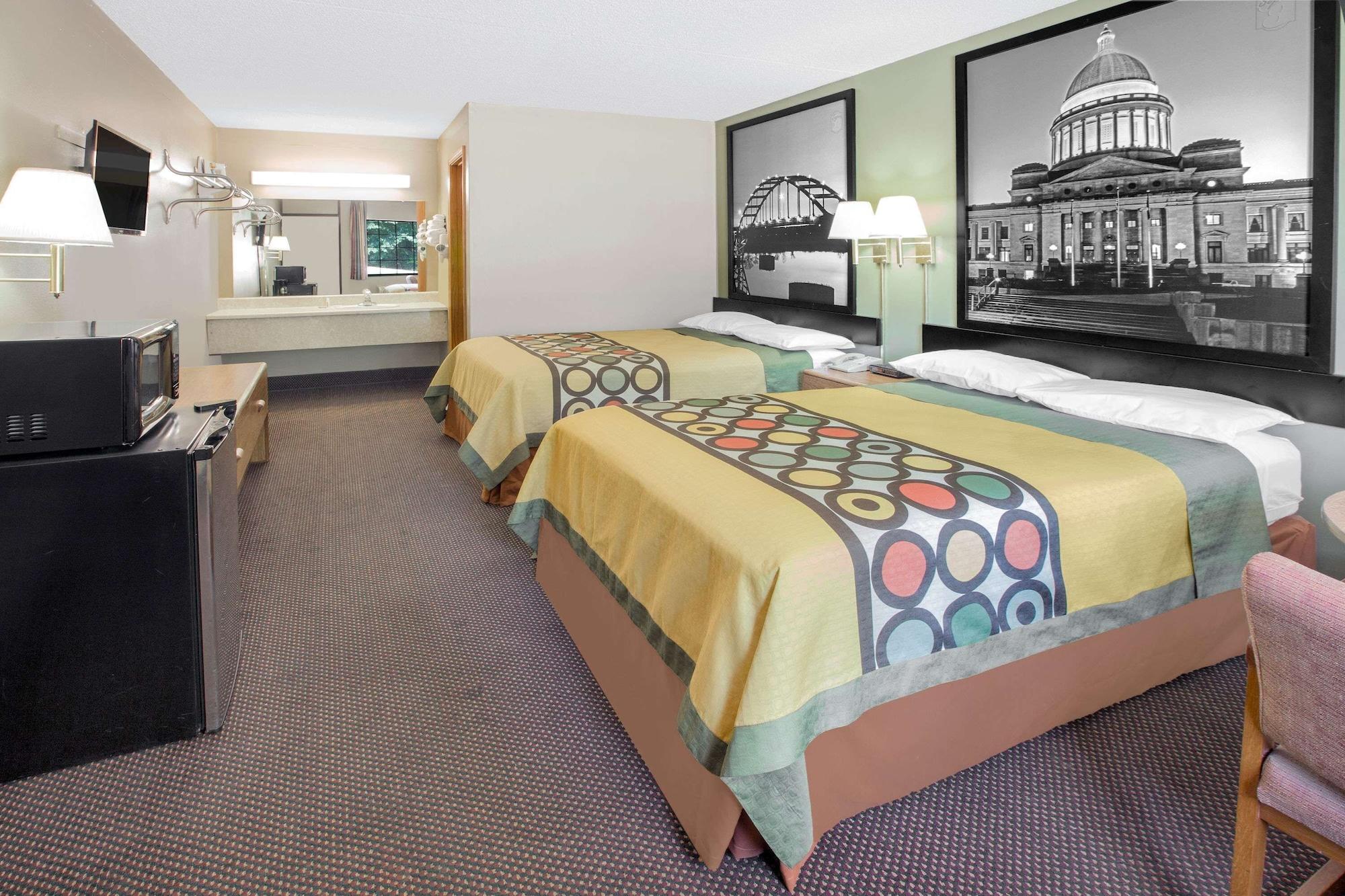 Super 8 By Wyndham Clarksville Ar Buitenkant foto