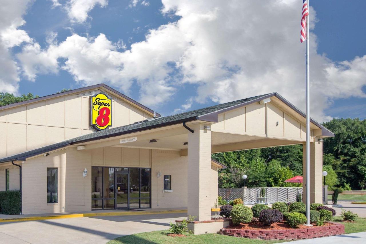 Super 8 By Wyndham Clarksville Ar Buitenkant foto